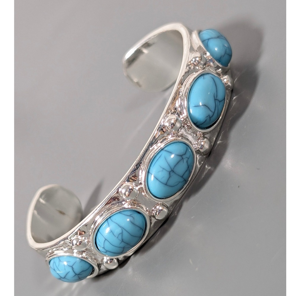 Kitty Lane KL Faux Turquoise Cabochon Silver Tone Cuff Bracelet 7"